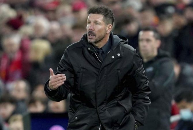 Σιμεόνε: “Συνεχίζω στην Ατλέτικο, δεν έχουμε κάτι να πούμε”