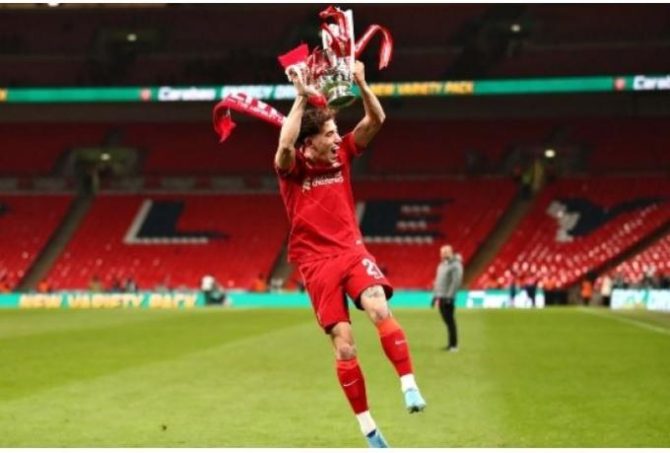 Επικό τραγούδι των οπαδών της Λίβερπουλ για τον Τσιμίκα σε ρυθμούς Abba