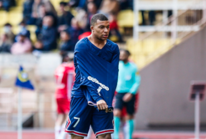 Πρωτοφανές ξέσπασμα Μπαπέ: «Δείξτε λίγο αυτοσεβασμό»!