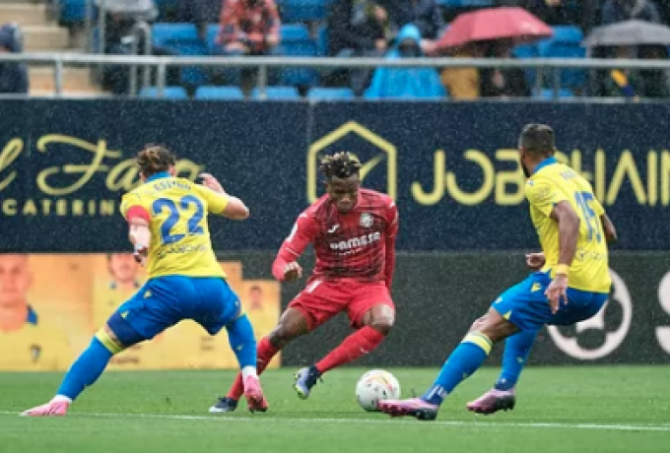 «Ναυάγιο» μετά την Γιουβέντους για το «κίτρινο υποβρύχιο»!