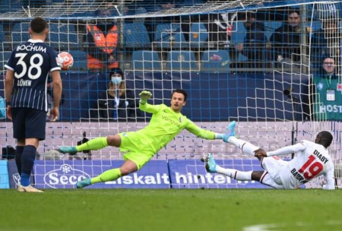 Τεράστια Μπόχουμ