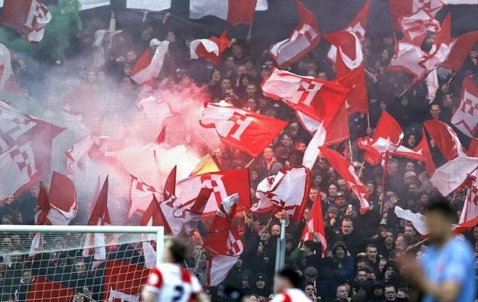 Φέγενορντ: Δέκατο πρόστιμο από την UEFA στη σεζόν, έχει δώσει συνολικά 475 χιλ. ευρώ Φέγενορντ: Δέκατο πρόστιμο από την UEFA στη σεζόν, έχει δώσει συνολικά 475 χιλ. ευρώ