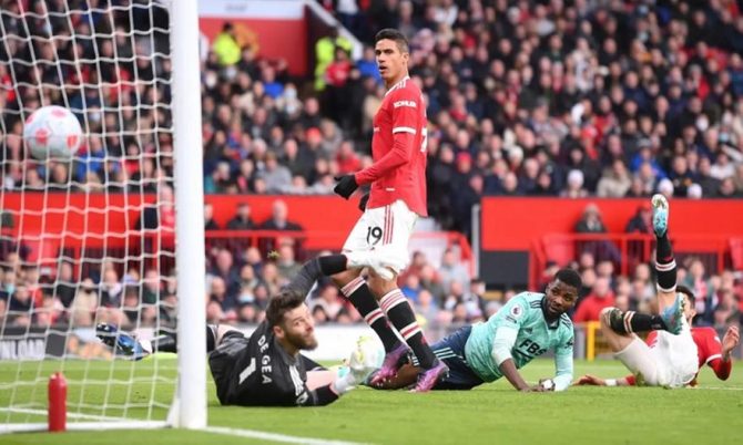 Γλίτωσε τα χειρότερα, όχι και τη… σφαλιάρα η Γιουνάιτεντ