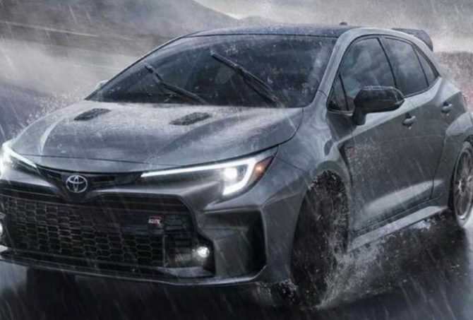 Η Toyota κυνηγά την Tesla στην αυτόνομη οδήγηση Η Toyota κυνηγά την Tesla στην αυτόνομη οδήγηση