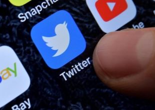 Αποζημίωση 1 δισ. δολαρίων θα καταβάλλει ο Έλον Μασκ αν ναυαγήσει η συμφωνία εξαγοράς του Twitter