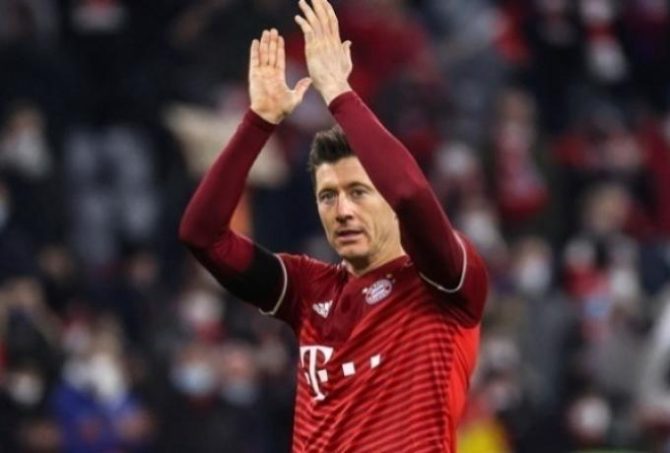 Μπαρτσελόνα: Ζητά τριετές συμβόλαιο ο Λεβαντόφσκι