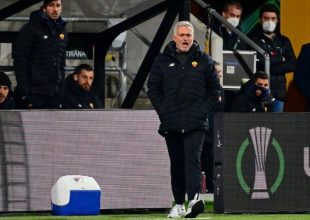 Μουρίνιο: «Να έχουμε καλό διαιτητή, καλούς βοηθούς και είμαστε φαβορί»