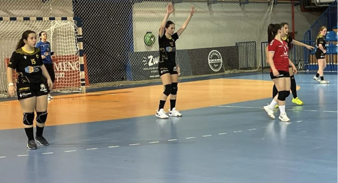 Νικηφόρα πρεμιέρα για τις Νεάνιδες