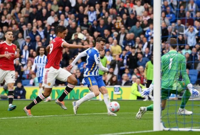 Συντριβή για Μάντσεστερ Συντριβή για Μάντσεστερ