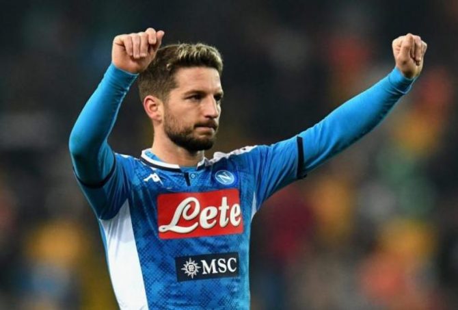 Θέλει Μέρτενς στη Ρόμα ο Μουρίνιο Θέλει Μέρτενς στη Ρόμα ο Μουρίνιο