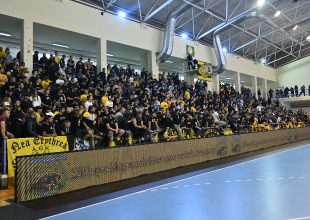 Κάλεσμα της ΑΕΚ: «Είμαστε η ΑΕΚ, δεν εγκαταλείπουμε ΠΟΤΕ! ΟΛΟΙ ΧΑΛΚΙΔΑ!»