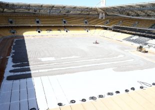 Αγιά Σοφιά: «Στρώνεται» ο αγωνιστικός χώρος (pics)
