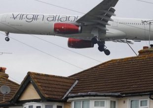 Βρετανία: Πτήση για Νέα Υόρκη επέστρεψε στο Λονδίνο λόγω του ότι ο συγκυβερνήτης ακόμα εκπαιδεύεται!