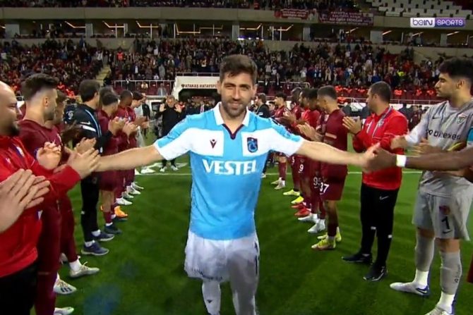 Τράμπζονσπορ: Το pasillio της Χατάισπορ στους πρωταθλητές Μπακασέτα – Σιώπη