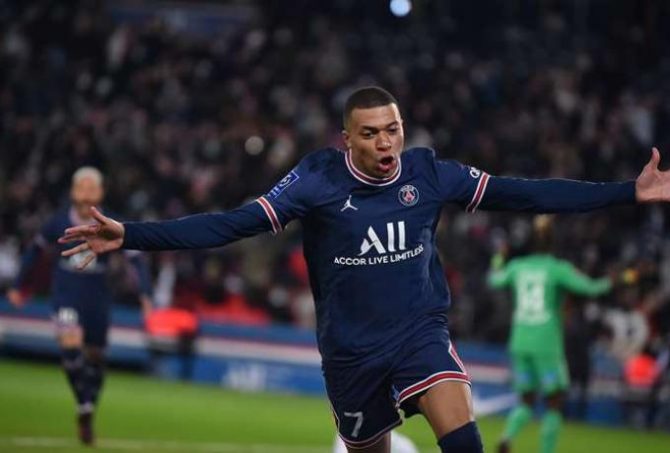 Ισπανοί δημοσιογράφοι έχουν αρχίσει να… ανησυχούν για τη μετακίνηση του Μπαπέ στη Ρεάλ