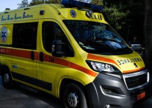 Τραγωδία στην Αταλάντη: Αυτοκίνητο παρέσυρε 6χρονο παιδί με ποδήλατο