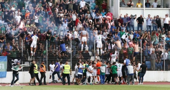 Λεβαδειακός: Συνελήφθη και θα απολογηθεί ο οπαδός που τραυμάτισε τον Πεταυράκη