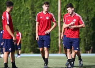 Με μισή… ομάδα ο Ολυμπιακός στη Θεσσαλονίκη κόντρα στον Άρη – Εκτός αποστολής 13 παίκτες