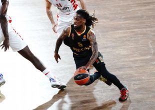 Ο Παπαθεοδώρου είχε «κόψει» τον Λι και τώρα τον «κλείνει» ο Παναθηναϊκός