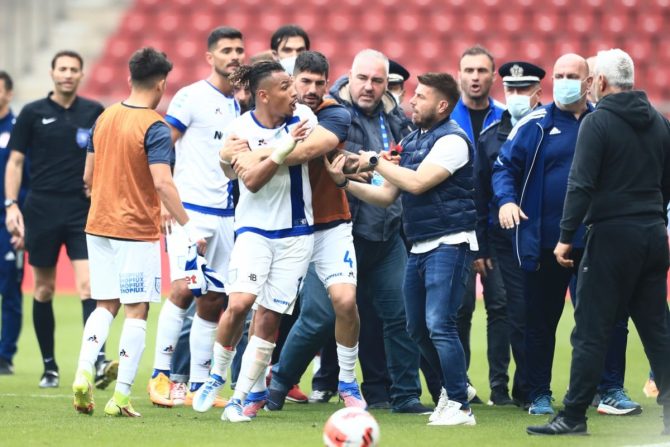 Ολυμπιακός – ΠΑΣ Γιάννινα: Εκτός εαυτού ο Περέα μετά το τέλος του αγώνα