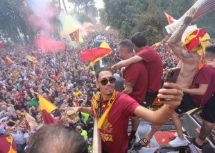 Ρόμα: Έφυγαν πάνω από 20 χιλ. διαρκείας σε 10 ημέρες