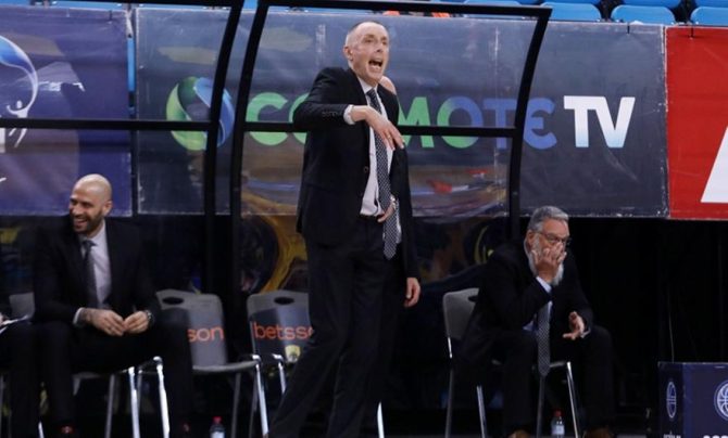 Τόμιτς: «Ο Μπιλάλης έπρεπε να αγωνιστεί 40 λεπτά»
