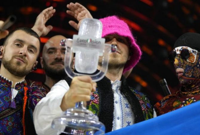 ΝΑΤΟ για Eurovision: «Τεράστια η υποστήριξη του κόσμου στην Ουκρανία»