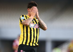 Τα «χρόνια πολλά» της UEFA στον Τσούμπερ (VIDEO)