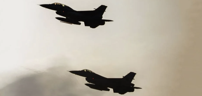Βραδινές υπερπτήσεις από τουρκικά F-16 σε Οινούσσες και Παναγιά