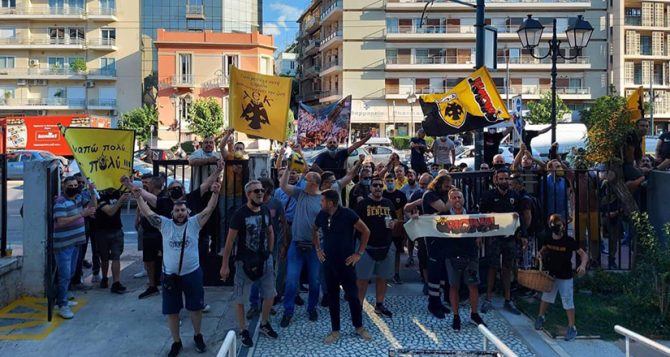 ORIGINAL 21: Στο πλευρό του Δημήτρη Χατζηχρήστου τα «παιδιά» του