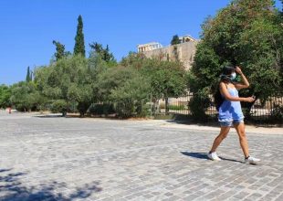 Στα 9.288 τα νέα κρούσματα – 15 νεκροί – 103 διασωληνωμένοι