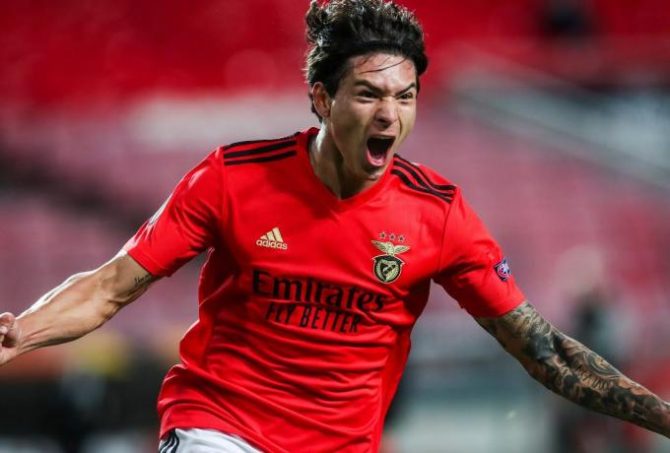 Ανακοίνωσε την πώληση Νούνιες στη Λίβερπουλ η Μπενφίκα