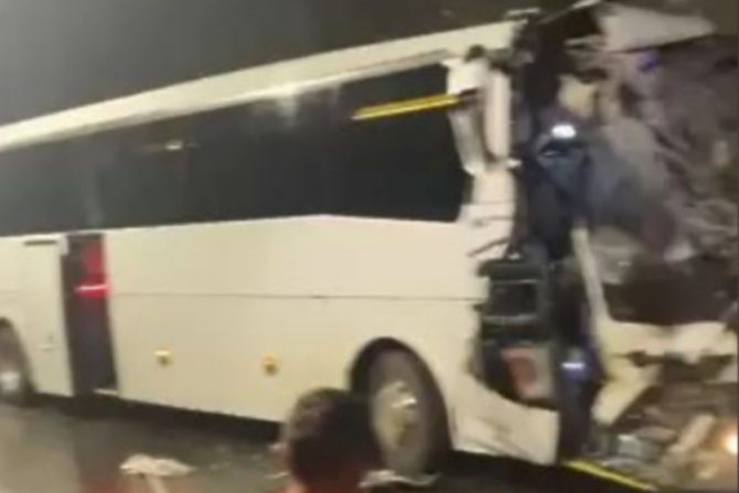 Ενεπλάκη σε τροχαίο το πούλμαν της εθνικής Βουλγαρίας, κρανιοεγκεφαλικές κακώσεις υπέστη ο Νεντέλεφ