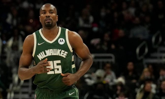 «Ψάχνει το… μπαμ με Σερζ Ιμπάκα η Βίρτους Μπολόνια»