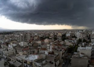 Κακοκαιρία «Petar»: Ενεργοποιείται το 112 για τα έντονα φαινόμενα του καιρού το Σάββατο (05/08)