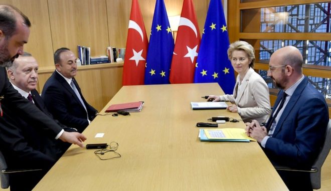 Κομισιόν σε Τουρκία: “Σταματήστε τις απειλές, αλλιώς θα απαντήσουμε”