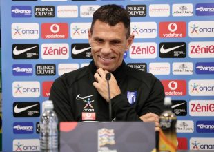 Πογέτ: “Έχουμε παίκτες με επιτυχίες, που πρέπει να τους ενώσω”