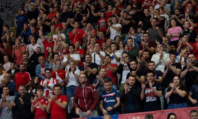 Κάλεσμα Ερυθρού Αστέρα για το ματς τίτλου με Παρτίζαν: «Ελάτε τρεις ώρες νωρίτερα στο γήπεδο»