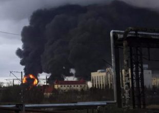Ουκρανία: Η Ρωσία κατέρριψε στρατιωτικό αεροπλάνο που μετέφερε όπλα στην Οδησσό