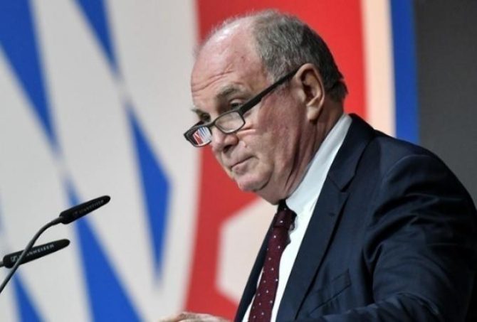 Επιμένει για Λεβαντόφσκι ο Χένες: «Θα έχουμε μια ελκυστική ομάδα και με τον Ρόμπερτ»