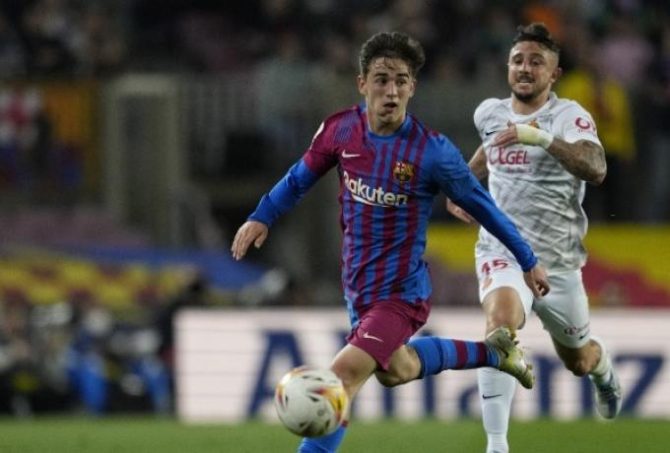 Ντε Λα Πένια για Γκάβι: «Θέλει να μείνει στην Μπαρτσελόνα»