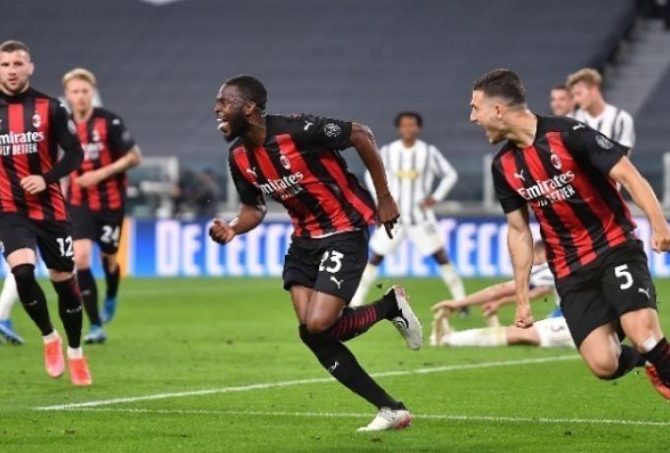 Μίλαν: Συμφωνία για νέο συμβόλαιο με τον Τομόρι