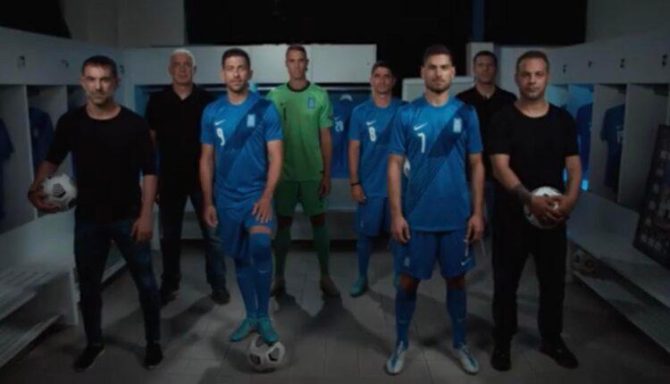 Επικό VIDEO για το 2004 με Μάνταλο και Ντέμη! Επικό VIDEO για το 2004 με Μάνταλο και Ντέμη!