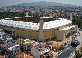 Drone πέταξε πάνω από την OPAP Arena – Τρομερά πλάνα