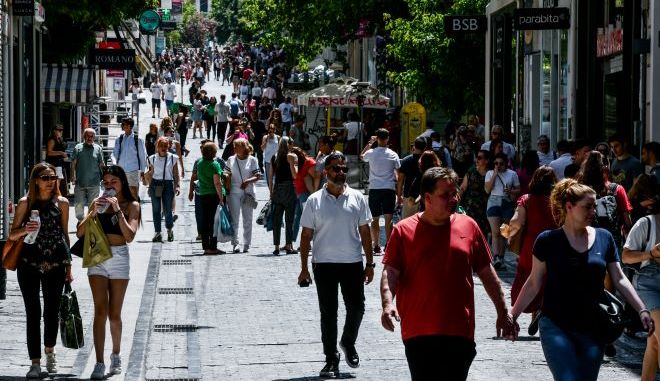 Κορωνοϊός: 200 νεκροί και 148.435 κρούσματα σε εβδομαδιαία βάση – Στους 115 οι διασωληνωμένοι