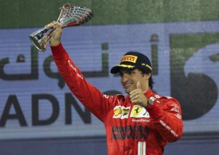 «Ο Σάινθ είναι ο ηγέτης που χρειάζεται η Ferrari!»