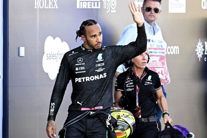 Εξώφυλλο σε video game της Formula 1 ο Χάμιλτον