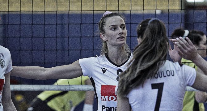 Καλαντάτζε: «Χαρούμενη για τα κιτρινόμαυρα»
