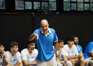 Καντζούρης: «Ήμασταν συνεπείς στην άμυνα και καλύψαμε την αστοχία μας»