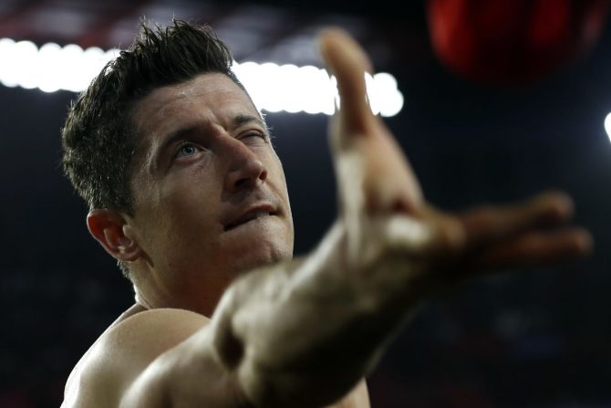 «Hala Madrid» από τους φιλάθλους της Μπάγερν Μονάχου σε Λεβαντόφσκι